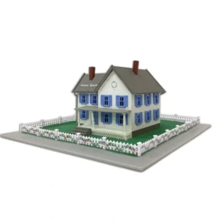 Trains | Model Power 1590 N Decorated Christmas House Building Kit - Your Source for Gaming Essentials
