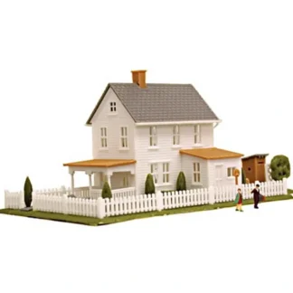 Trains | Model Power 2603 N Farm House Buil Up Lighted W/2 Handpainted Figures - Your Source for Gaming Essentials