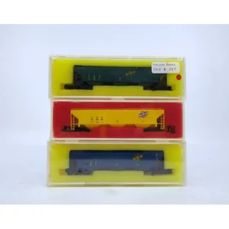 Trains | Precision Masters 1509 N Chicago North Western 3 Bay Covered Hopper 3-Car Set MT/Box - Your Source for Gaming Essentials