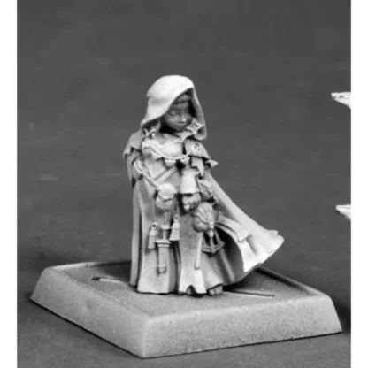 Reaper Miniatures Enora, Iconic Arcanist #60178 Pathfinder Miniatures Unpainted - Your Source for Gaming Essentials New