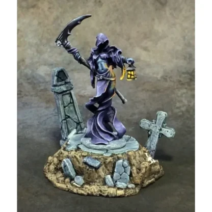 Reaper Miniatures Female Wraith #03739 Dark Heaven Legends Unpainted Mini Figure - Your Source for Gaming Essentials Fashion