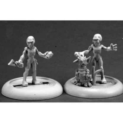 Reaper Miniatures Gray Aliens III (2) #50252 Chronoscope D&D RPG Mini Figure - Your Source for Gaming Essentials Hot
