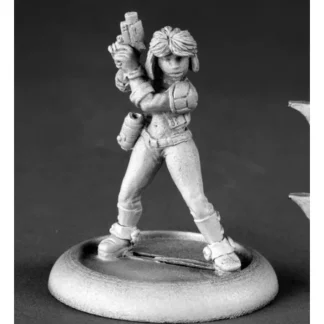 Reaper Miniatures Jessica Blaze, Smuggler #50132 Chronoscope D&D RPG Mini Figure - Your Source for Gaming Essentials Store