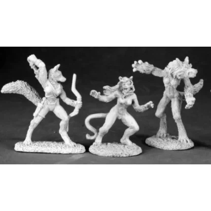 Reaper Miniatures Lady Lycanthropes #03495 Dark Heaven Unpainted Metal - Your Source for Gaming Essentials Cheap