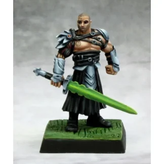 Reaper Miniatures Technic League Captain #60113 Pathfinder Miniatures Unpainted - Your Source for Gaming Essentials Discount