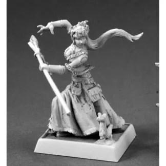 Reaper Miniatures Winter Witch #60149 Pathfinder Miniatures Unpainted D&D Mini - Your Source for Gaming Essentials Shop