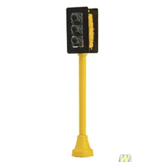 Trains | Walthers 933-2301 HO Double Sided Traffic Light Built-Ups - Your Source for Gaming Essentials